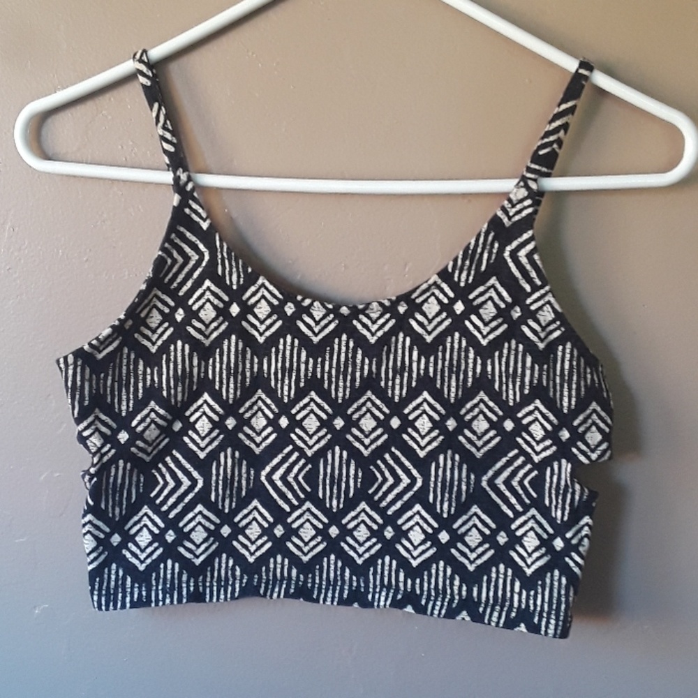 Crop top
